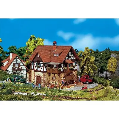 Modélisme HO Maison à pans de bois Marque