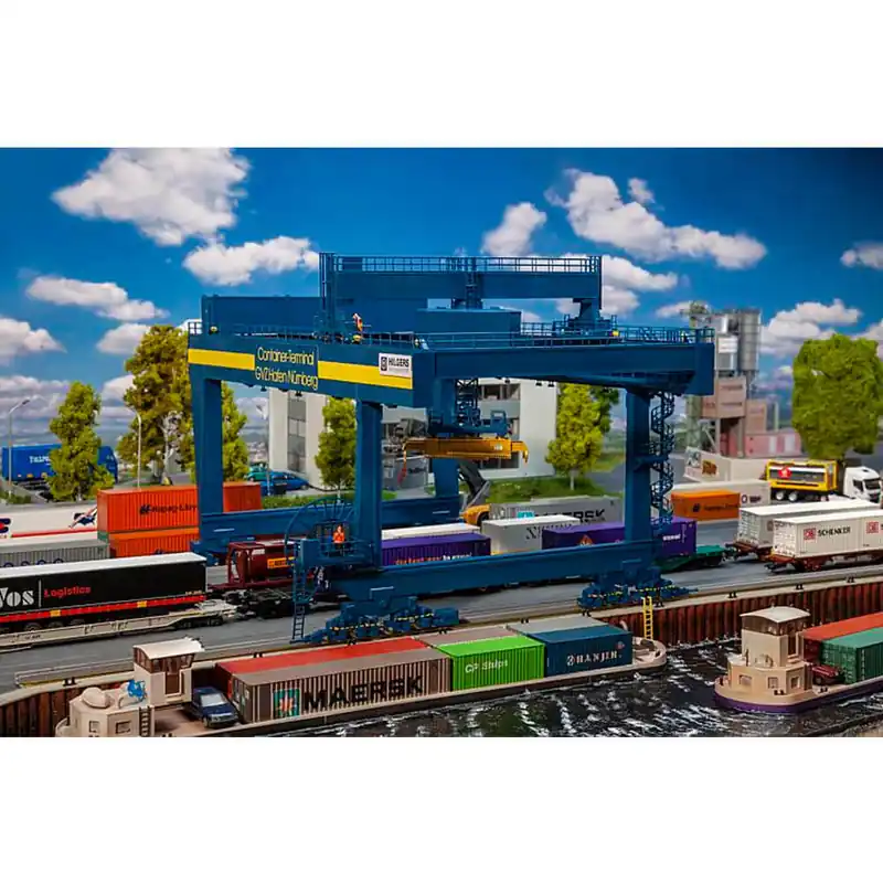 Modélisme HO Portique à conteneurs GVZ Hafen Nürnberg Seulement Aujourd'hui