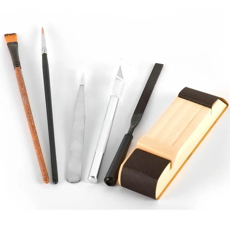 Set d‘outils basiques de modélisme Prix Promo