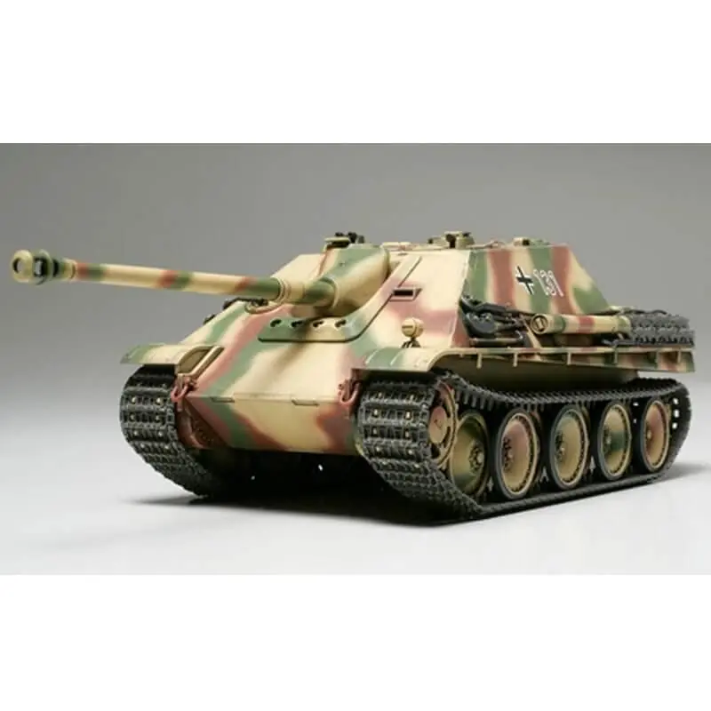 Offre Spéciale Maquette char Chasseur de char allemand Jagdpanther Production Tardive